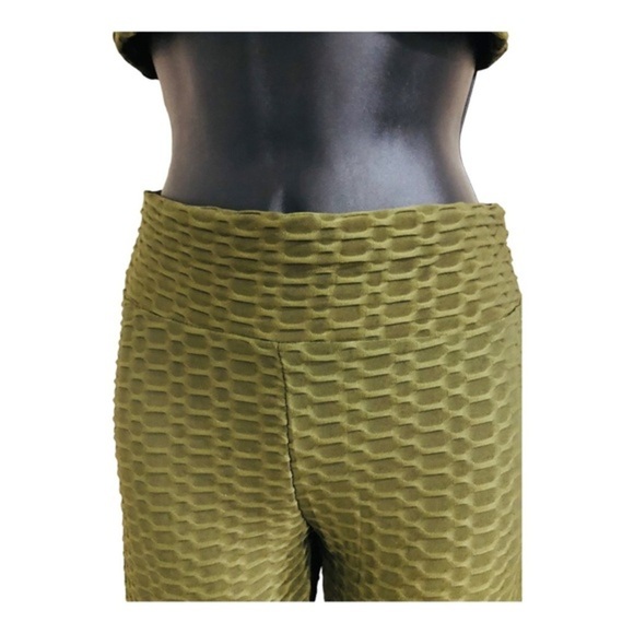 Green waffle texture sheer crop sports bra & booty contour leggings size small - Picture 3 of 16